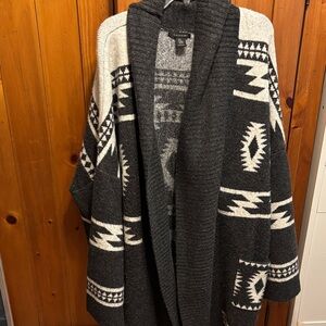 Tahari Geometric Charcoal and Cream Open-Front Cardigan Sweater